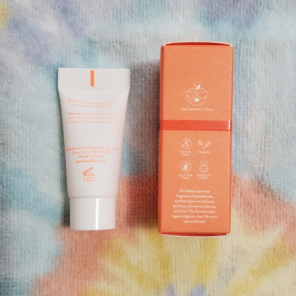 🍓5 for $20 - Glass Skin Refining Serum - Peach & Lily - Picture 2 of 5